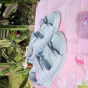 Gianni Bini Gray Velcro Adjustable Sandles NWT